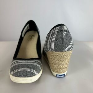 Keds Wedge Sneakers Espadrille Shoe Siza 7.5 Striped Canvas Slip On